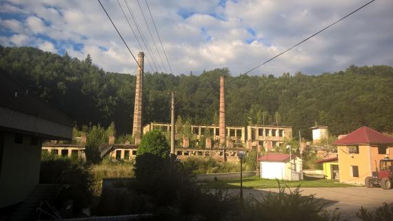 foto bývalej sklárne foto bývalej sklárne